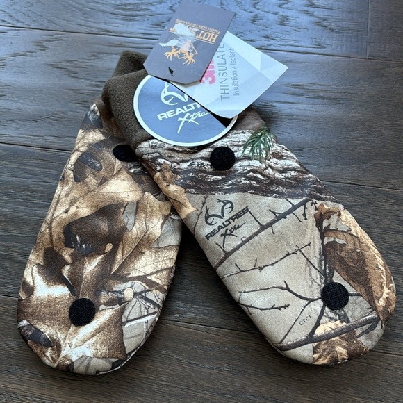 Realtree Xtra Hot Shot 3M Thinsulate,Pop Top, mittens,fleece lined,camo,warm - Picture 3 of 10